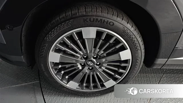 Hyundai Santa Fe (MX5) id 3733928 из Кореи 15