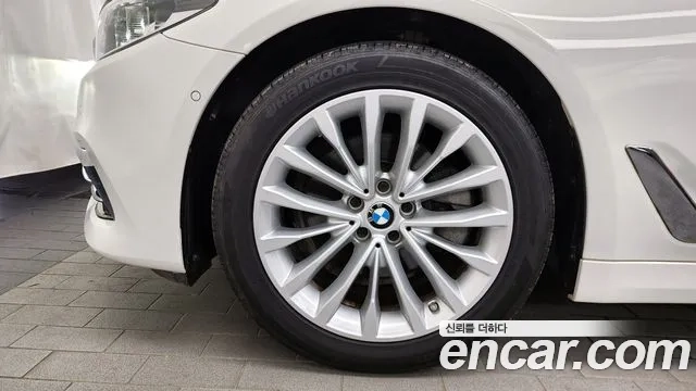 BMW 5 Series (G30) id 2896730 из Кореи 15