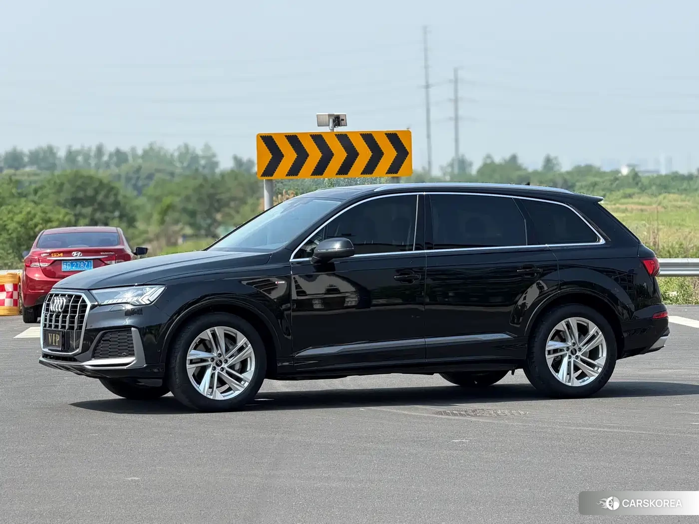 Audi Q7 id 4599790 из Китая 13