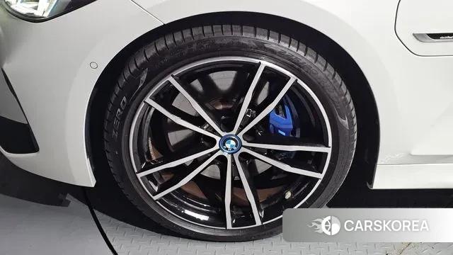 BMW 3 Series (G20) id 3776811 из Кореи 15