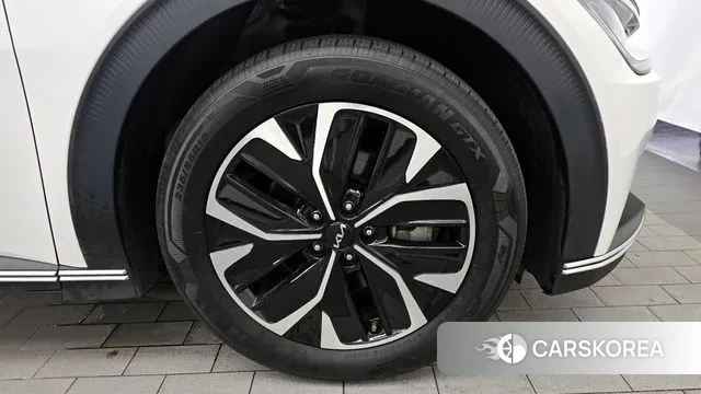 Kia EV6 id 3003289 из Кореи 15