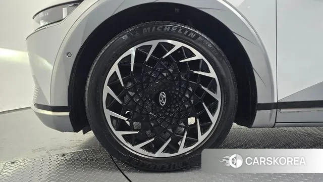 Hyundai Ionic 5 id 3473393 из Кореи 15