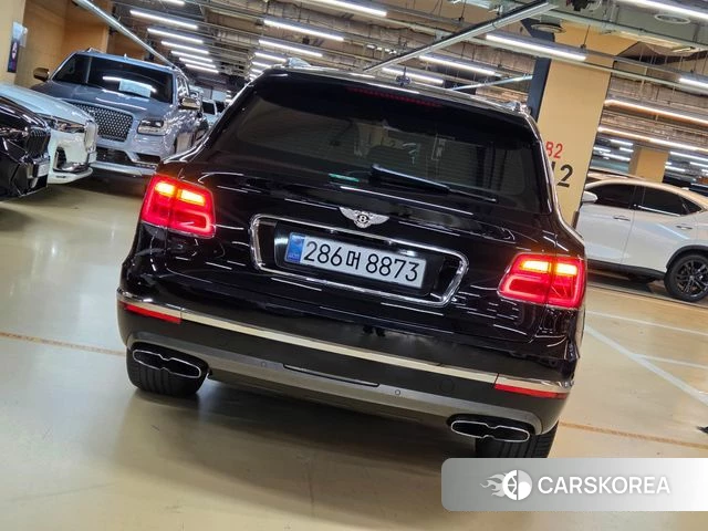 Bentley Bentayga id 4759618 из Кореи 14