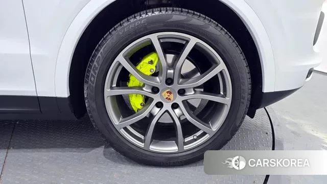 Porsche Cayenne (PO536) id 3452552 из Кореи 15