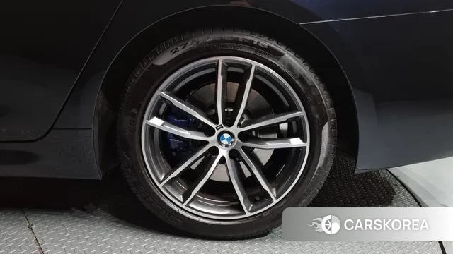 BMW 5 Series (G30) id 3478543 из Кореи 15