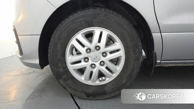 Hyundai The New Grand Starex id 4563360 из Кореи 15