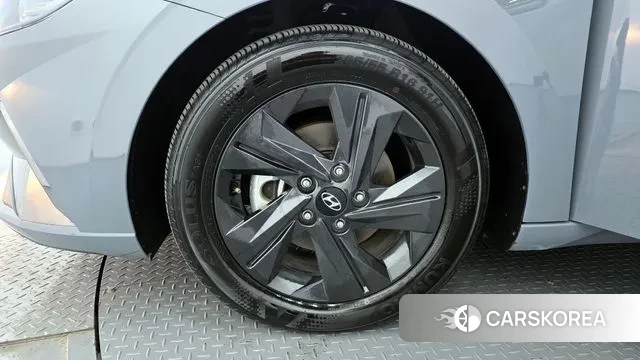 Hyundai Avante Hybrid (CN7) id 3395814 из Кореи 15