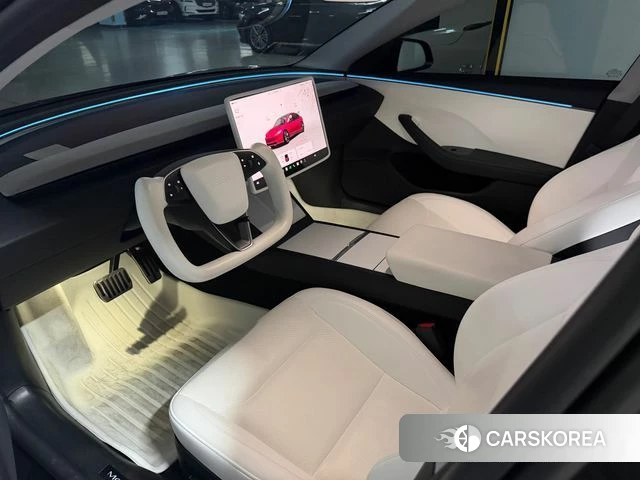 Tesla Model 3 2025 Серый из Кореи, фото 5