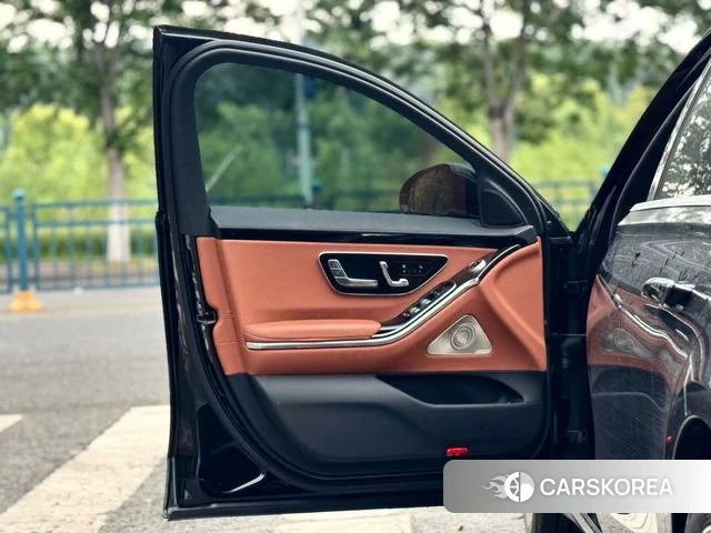 Mercedes-Benz S-class id 4264770 из Китая 13