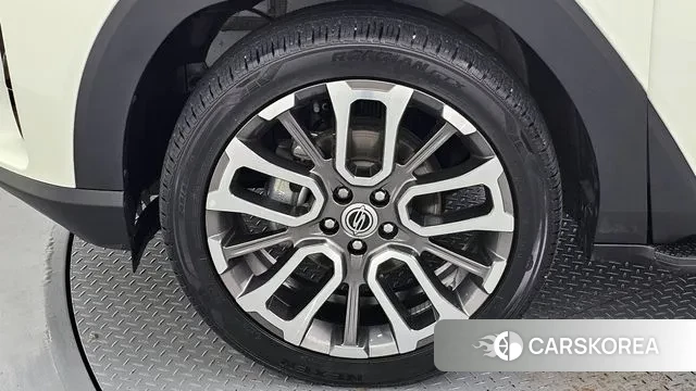 Ssangyong Torres id 3237015 из Кореи 15