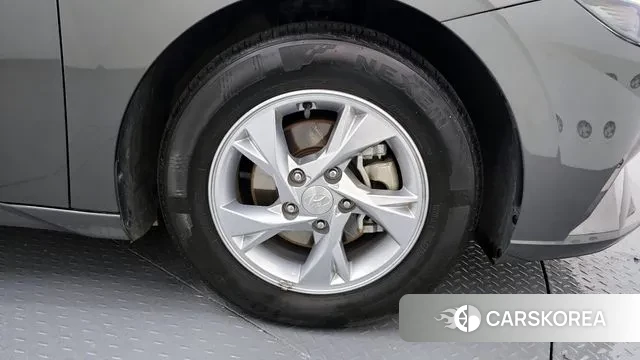 Hyundai Avante (CN7) id 3407185 из Кореи 15