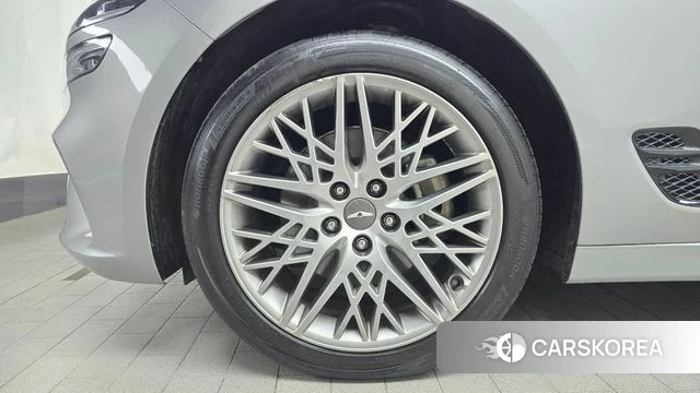 Genesis The New G70 id 3878862 из Кореи 15