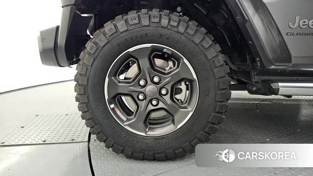 Jeep Gladiator (JT) id 3038032 из Кореи 15