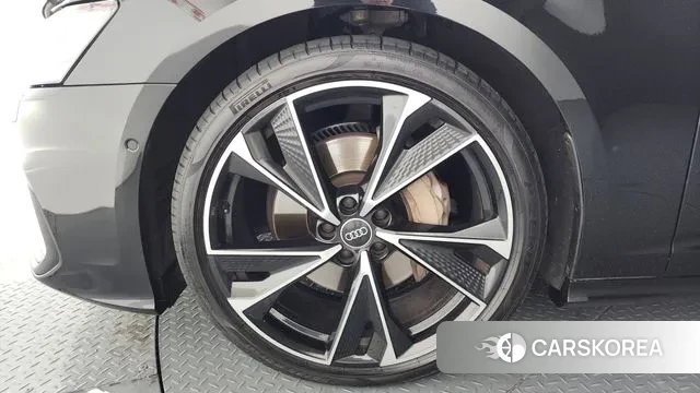 Audi A6 (C8) id 3764208 из Кореи 15