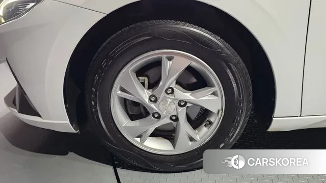 Hyundai Avante (CN7) id 3335598 из Кореи 15