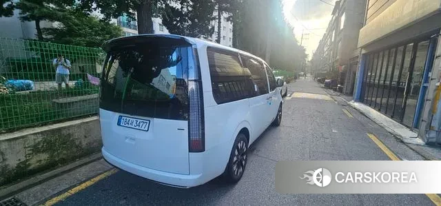 Hyundai Staria 2025 Белый из Кореи, фото 5