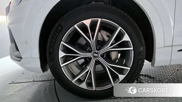 Audi Q8 (4M) id 3016965 из Кореи 15