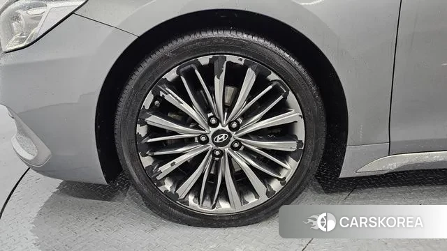 Hyundai Grandeur IG id 3714078 из Кореи 15