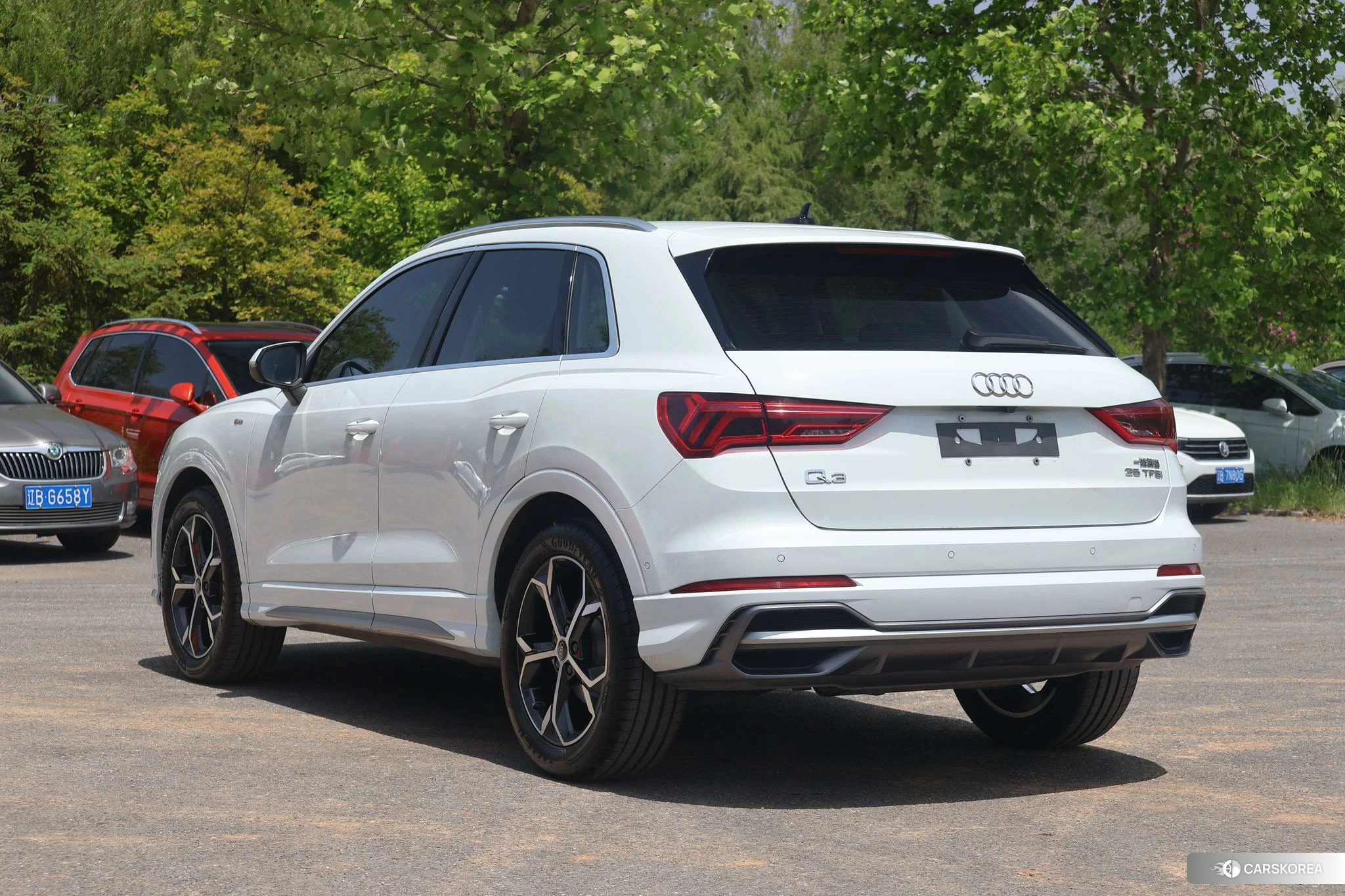 Audi Q3 id 4479241 из Китая 25