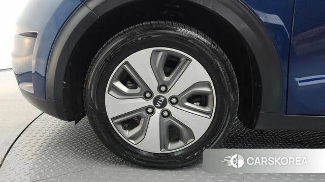 Kia Niro id 4563355 из Кореи 26