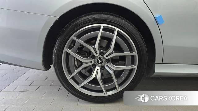 Mercedes-Benz E-Class W213 id 4428568 из Кореи 29