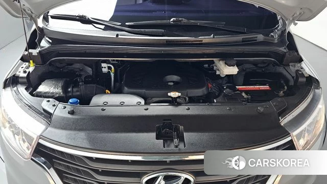 Hyundai The New Grand Starex id 4530851 из Кореи 25