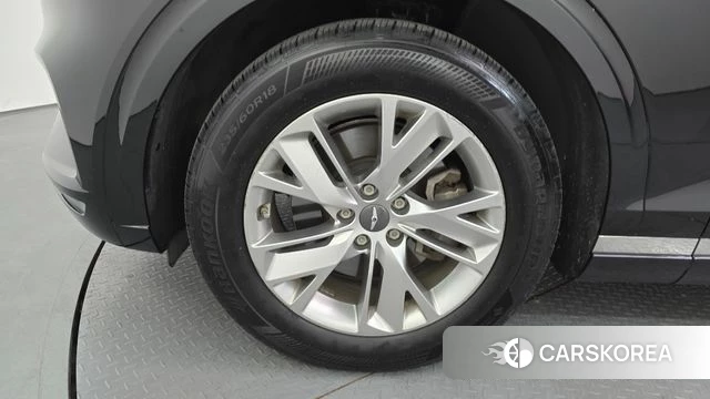 Genesis GV70 id 3884892 из Кореи 15