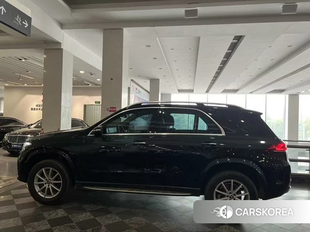 Mercedes-Benz GLE (import) 2021 Черный из Китая, фото 5