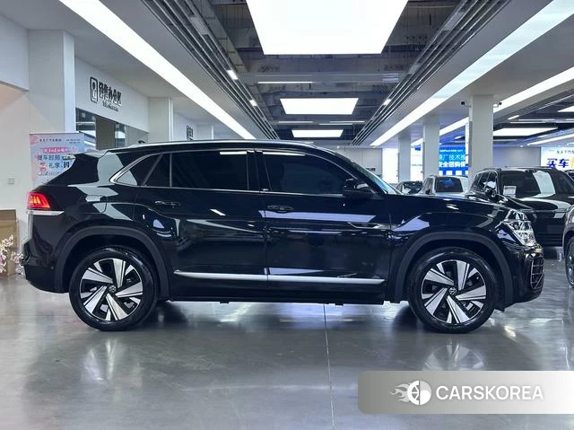 Volkswagen Tourang id 4271864 из Китая 11