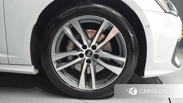 Audi A6 (C8) id 4470336 из Кореи 29