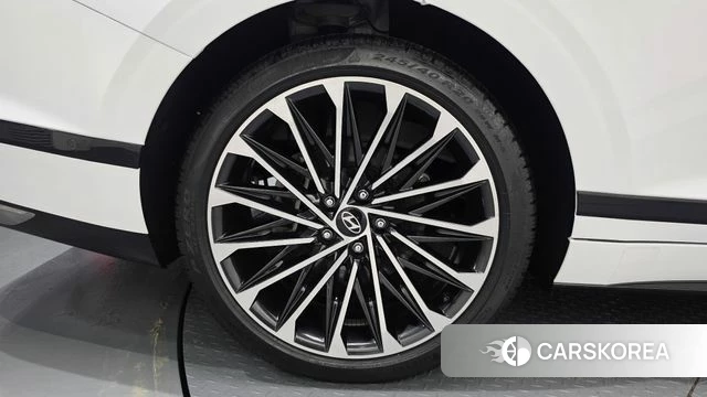 Hyundai Grandeur Hybrid (GN7) id 4934905 из Кореи 15