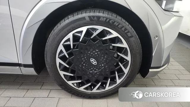 Hyundai Ionic 5 id 3411806 из Кореи 15