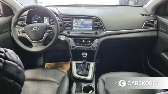 Hyundai Avante AD id 4397839 из Кореи 12