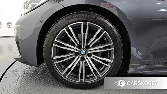 BMW 3 Series (G20) id 3518776 из Кореи 15