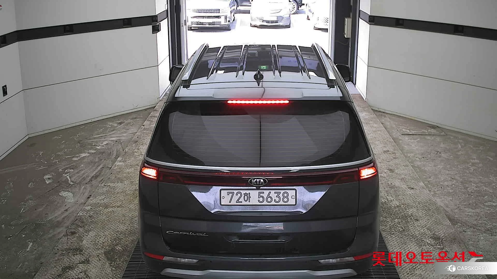 Kia Carnival id 3882095 из Кореи 32