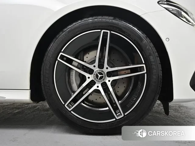 Mercedes-Benz E-Class W214 id 3299502 из Кореи 14