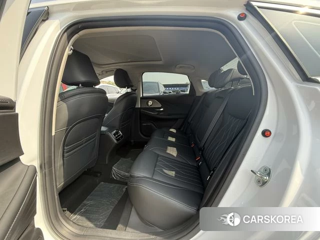 Chery Arrizo 8 2023 Белый из Китая, фото 5