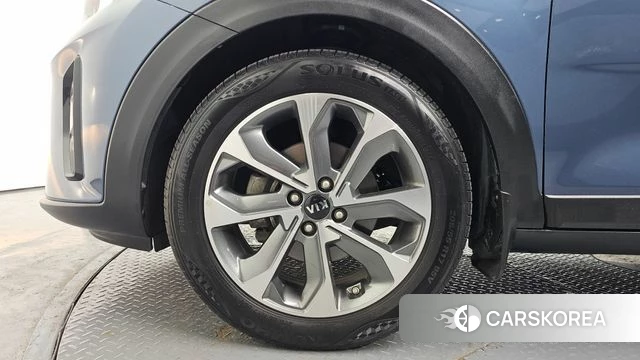 Kia Stonic id 3955699 из Кореи 15