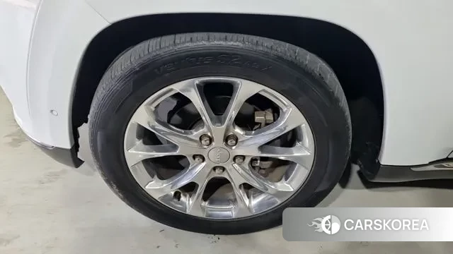 Jeep Grand Cherokee id 3336084 из Кореи 15