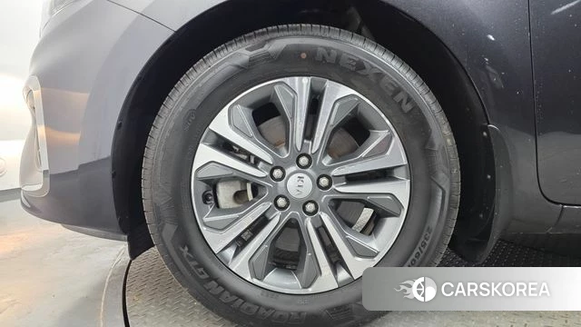Kia The New Carnival id 4363140 из Кореи 15