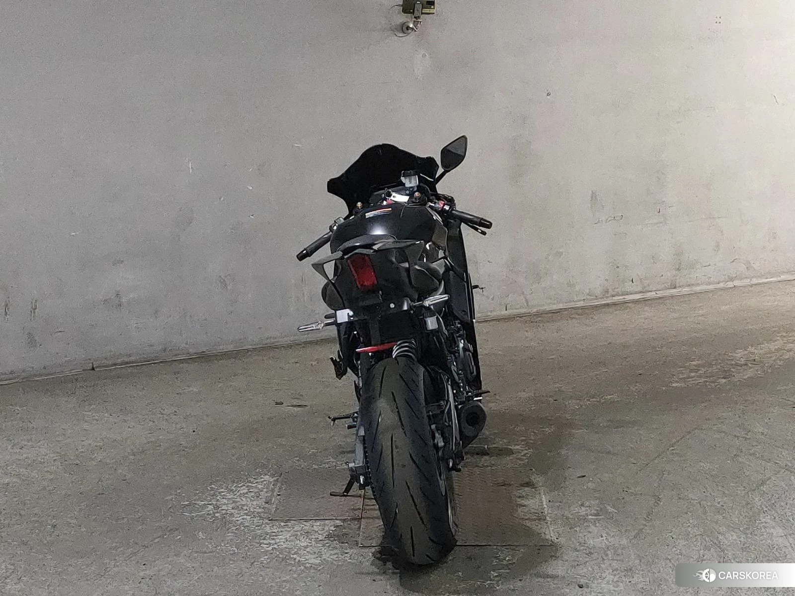 Yamaha YZF-R7 2025 из Японии