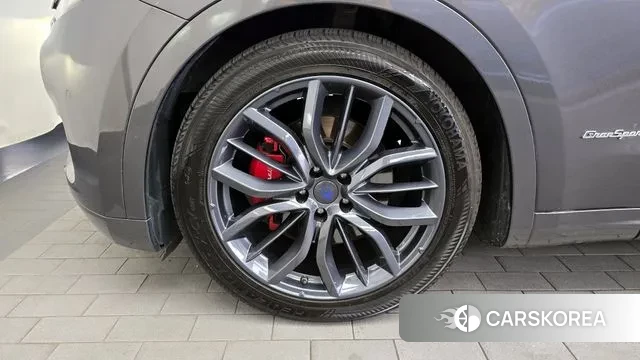 Maserati Levante id 3000557 из Кореи 15