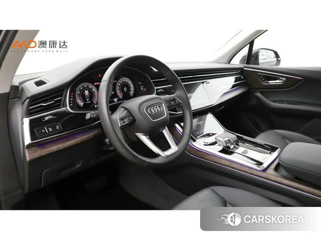 Audi Q7 2022 Черный из Китая, фото 6