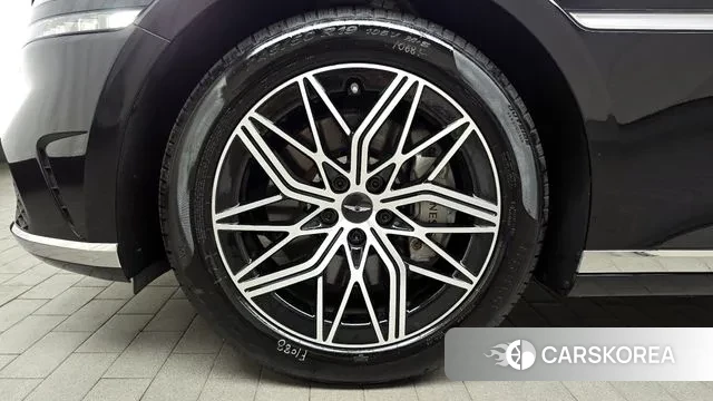 Genesis G90 (RS4) id 2984634 из Кореи 15