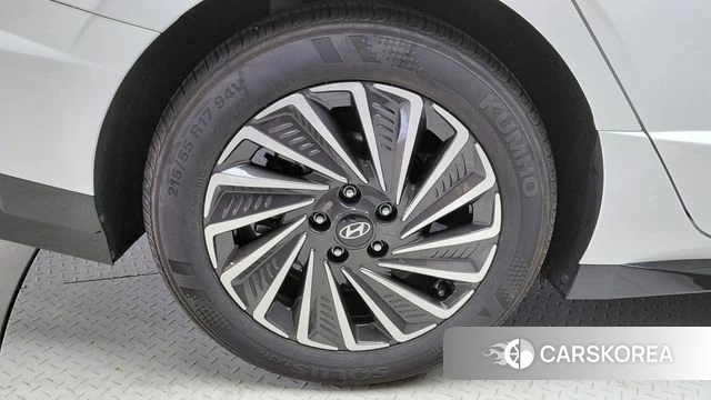 Hyundai Sonata D Edge Hybrid (DN8) id 4879735 из Кореи 27