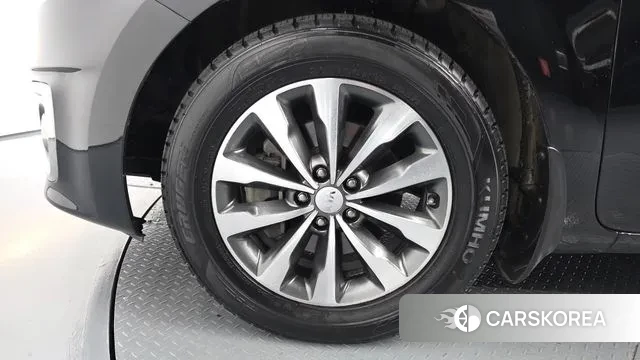 Kia All New Carnival id 3714099 из Кореи 15