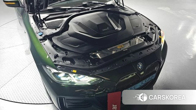 BMW i4 id 4650663 из Кореи 25