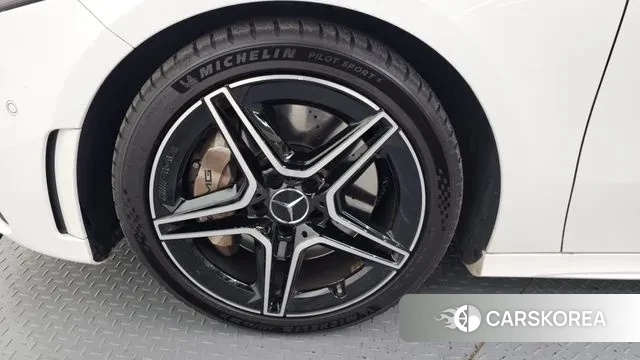 Mercedes-Benz A-Class W177 id 3468551 из Кореи 15