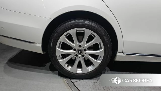 Mercedes-Benz E-Class W213 id 4551632 из Кореи 26