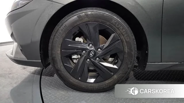 Hyundai Avante (CN7) id 3525165 из Кореи 16